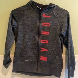 JORDAN  Therma - Fit Hooded Sweater kids Sz Medium (10-12)